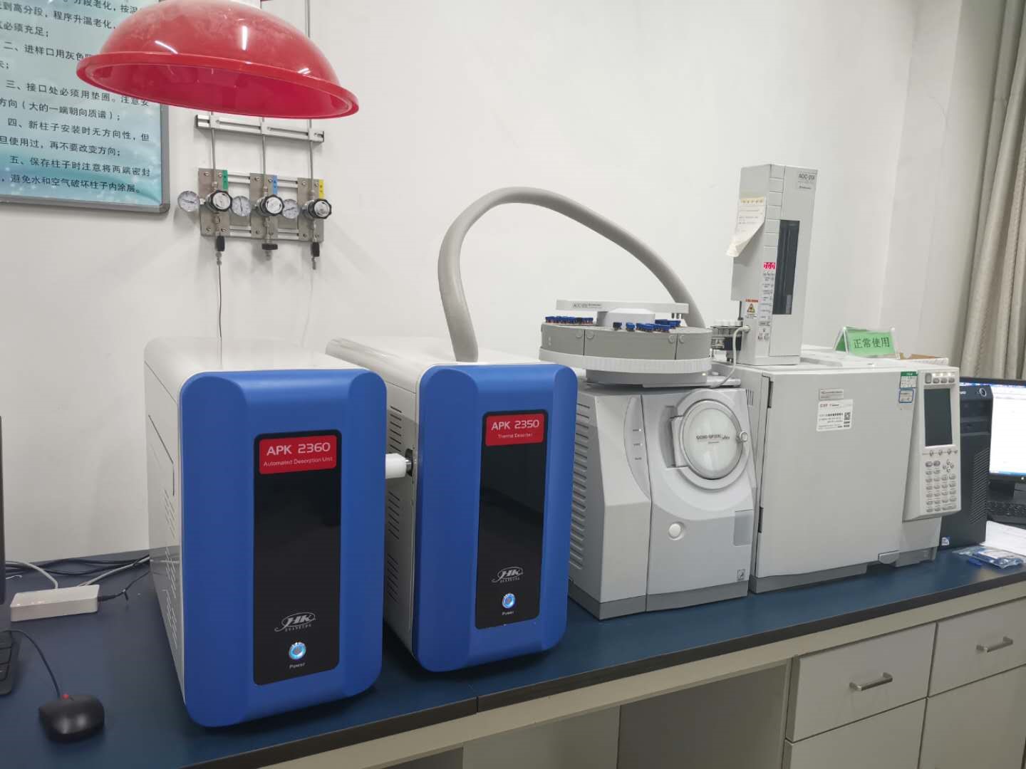 石嘴山市環(huán)境監(jiān)測站熱脫附系統(tǒng)現場交付